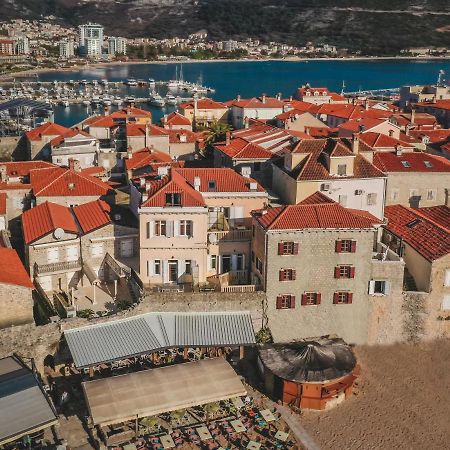 R Club Apartments Old Town Budva Exterior foto