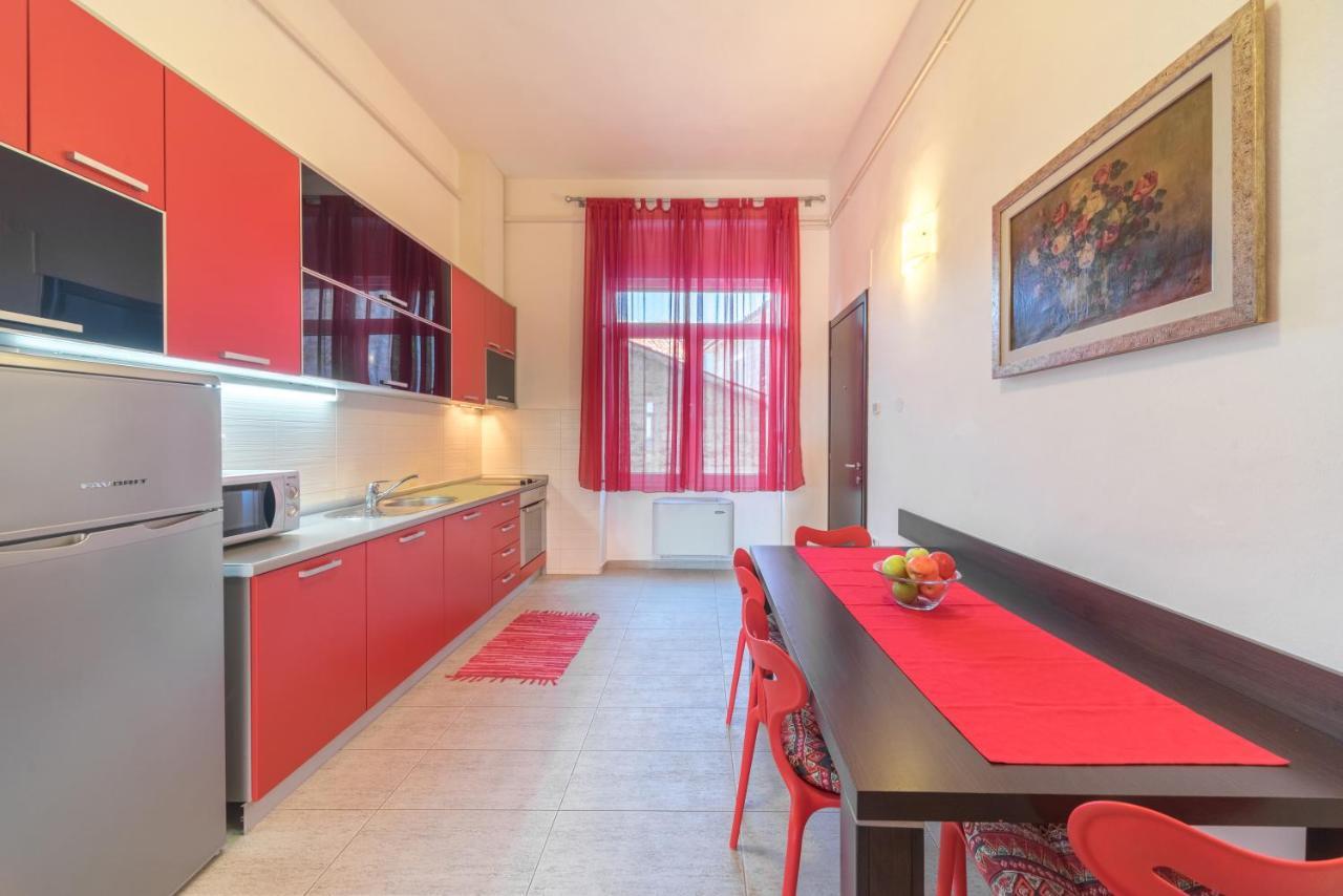R Club Apartments Old Town Budva Exterior foto
